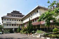 dok. itb
