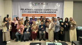 dok.uinkhas.ac.id