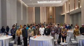 dok.uinkhas.ac.id